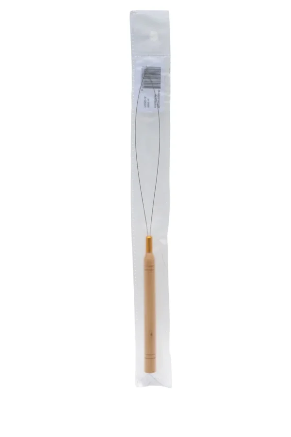 Weft Nadel mit Holzgriff