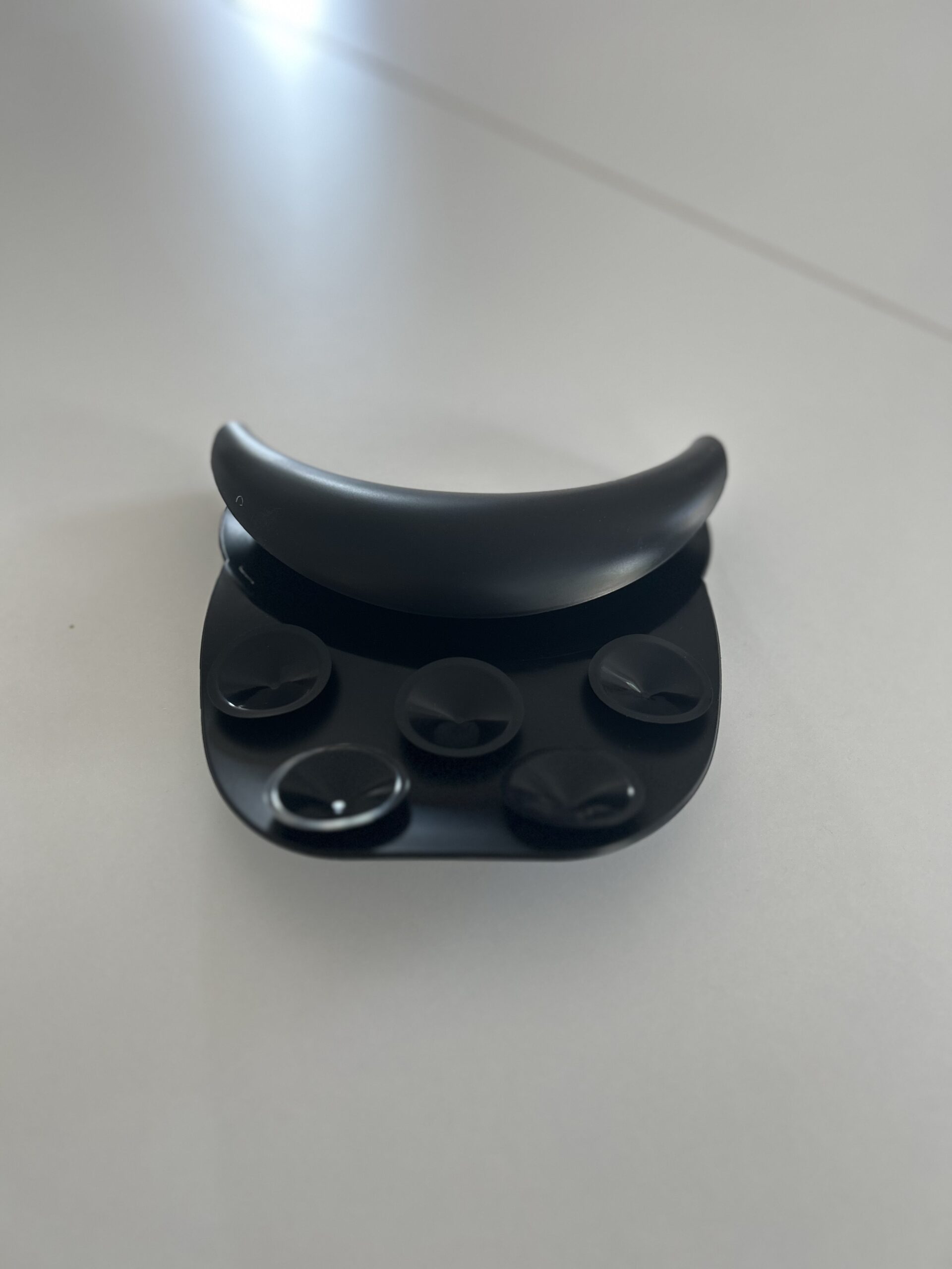 Image-2-600x800 Universal Nackenkissen schwarz